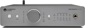 Tutto quello che un DAC dovrebbe fare: Audiolab D7 mette fine ai compromessi. E nello scontro diretto con i suoi concorrenti... 4 Cambridge Audio DacMagic 200M