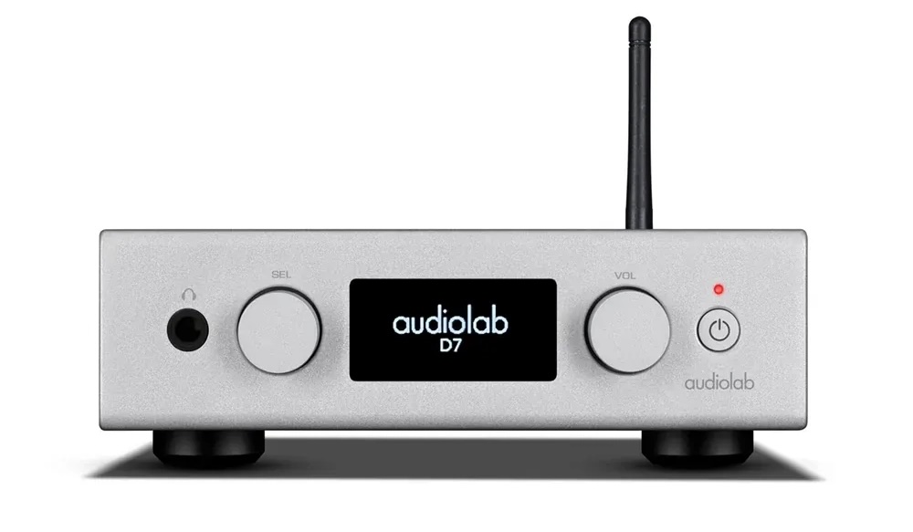 Tutto quello che un DAC dovrebbe fare: Audiolab D7 mette fine ai compromessi. E nello scontro diretto con i suoi concorrenti... 1 D7 audiolab silver