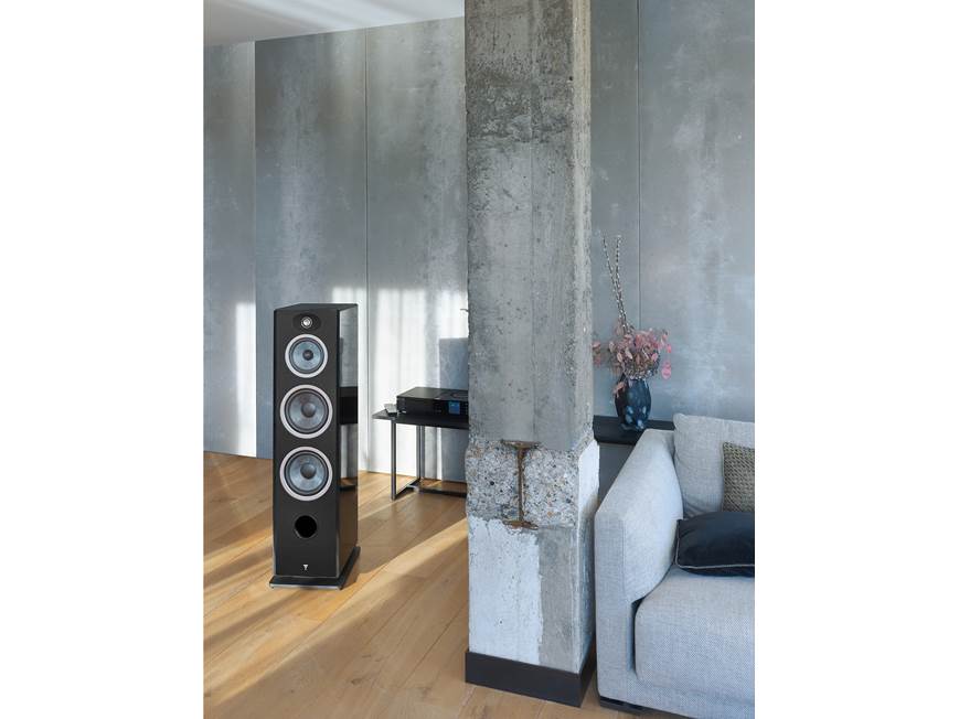 Focal Omada N4: la torre di punta della nuova gamma media francese 1 focal omada n4 cassa acustica