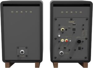 Diffusori attivi Onkyo GX-30ARC: il ritorno di un marchio storico parte dalla scrivania 3 Onkyo GX 30ARC rear